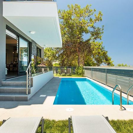 Nisos Villa, Pool & Heated Spawhirlpool, Walking To Beach, By Thinkvilla Sfakaki Ngoại thất bức ảnh